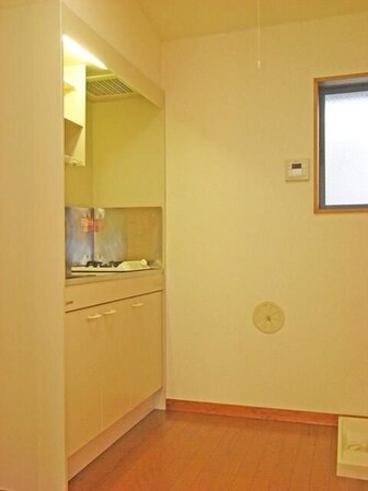 コウズィプレイスの物件内観写真